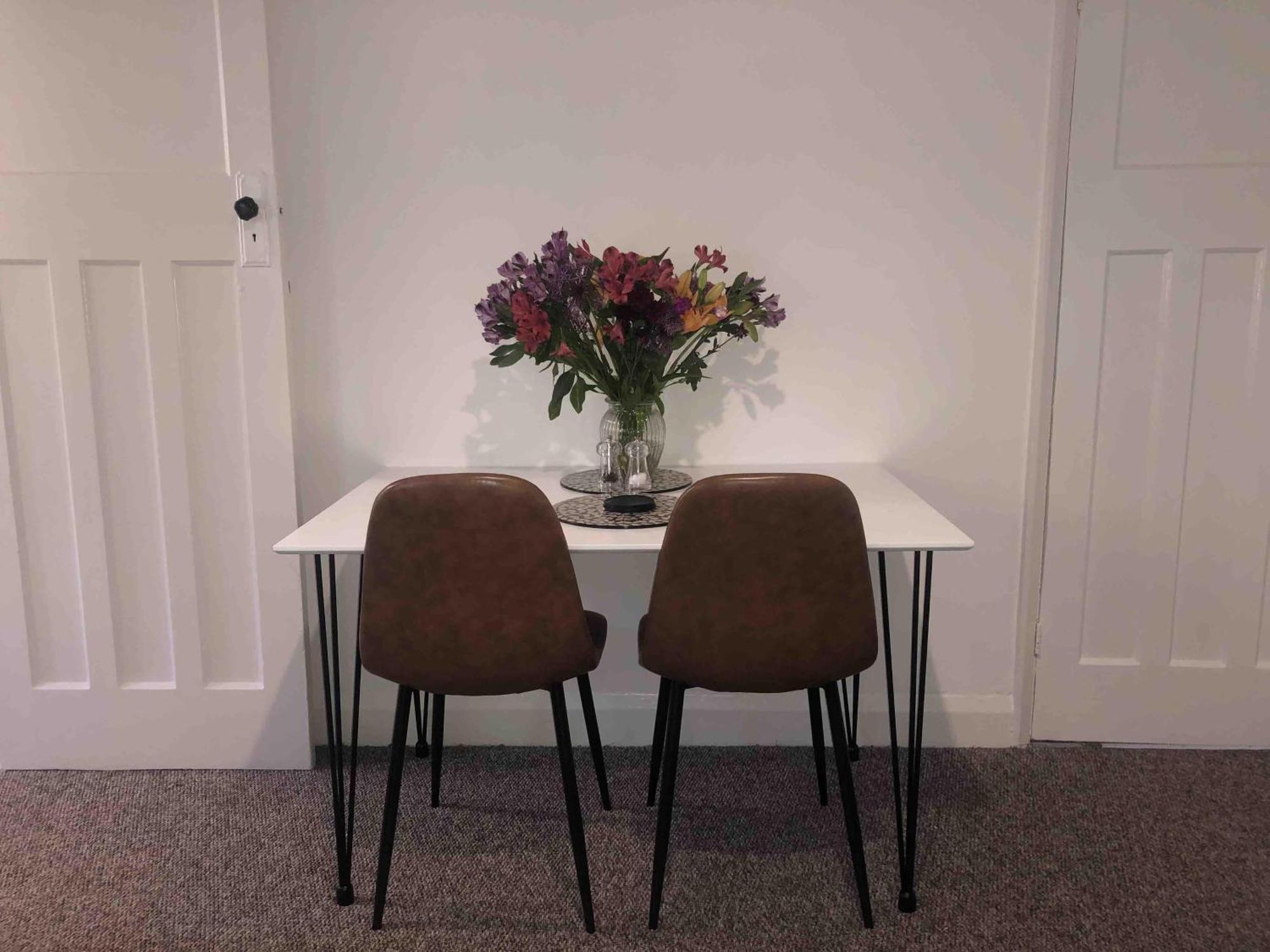 Beautiful 1-bed With Garden In Apartment